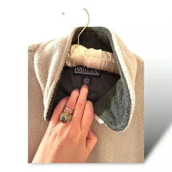 Lands’ End Men’s Med fleece vest in black&tan. Dsct w bundle. - Picture 2 of 4